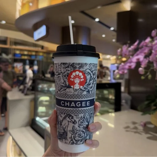Ly Chagee - Truyền Thống